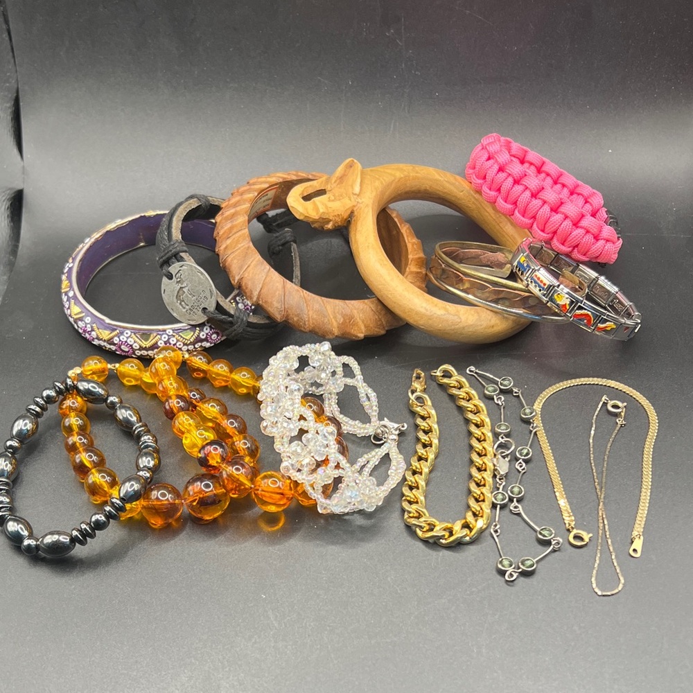 Vintage set of 15 bracelets